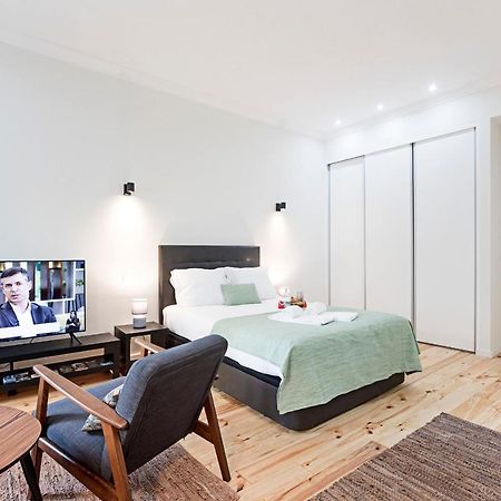 150 Rivoli Apartments By Lovelystay Porto Exterior photo