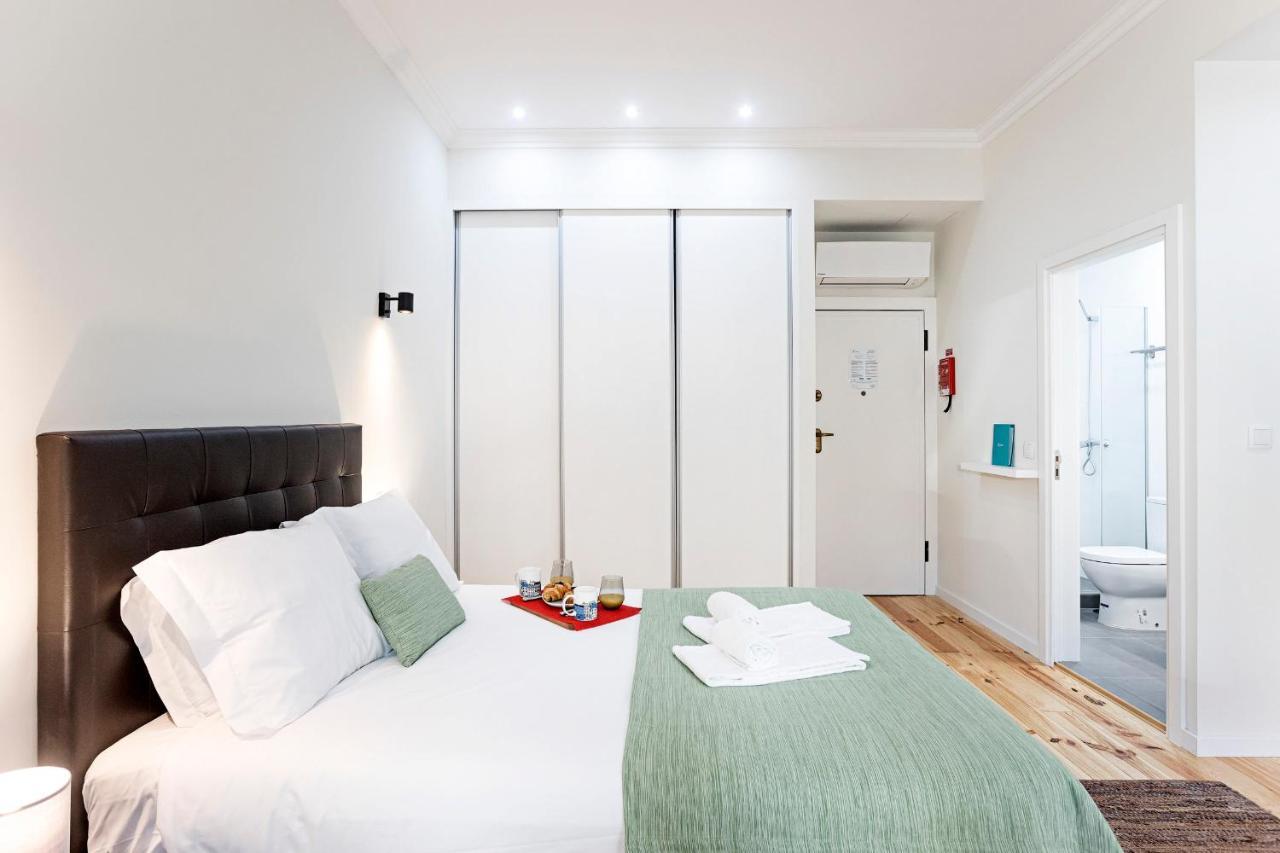 150 Rivoli Apartments By Lovelystay Porto Exterior photo